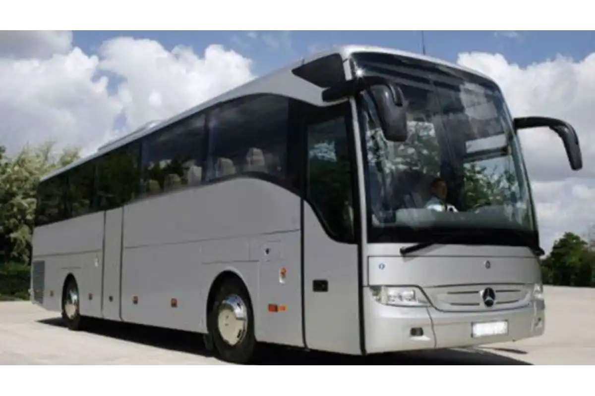 Mercedes-Benz 50 seats Tourismo for rent